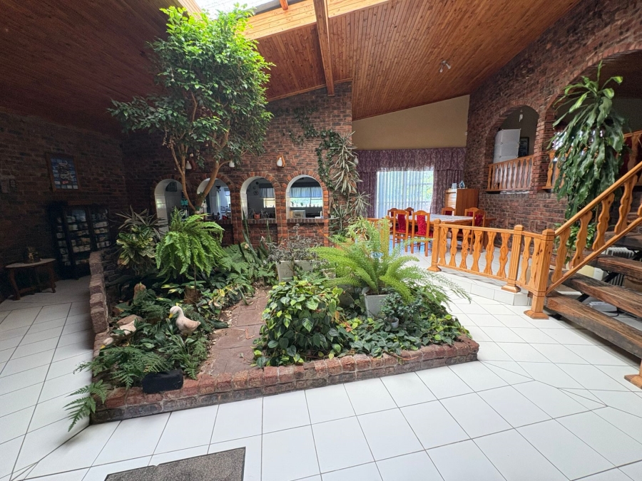 3 Bedroom Property for Sale in Schuinshoogte KwaZulu-Natal