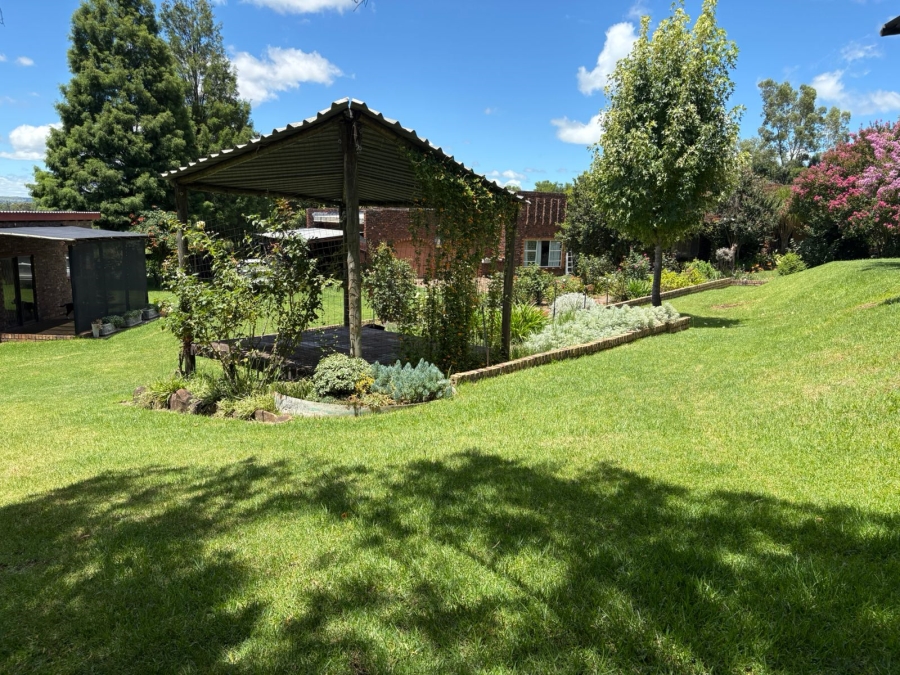 3 Bedroom Property for Sale in Schuinshoogte KwaZulu-Natal