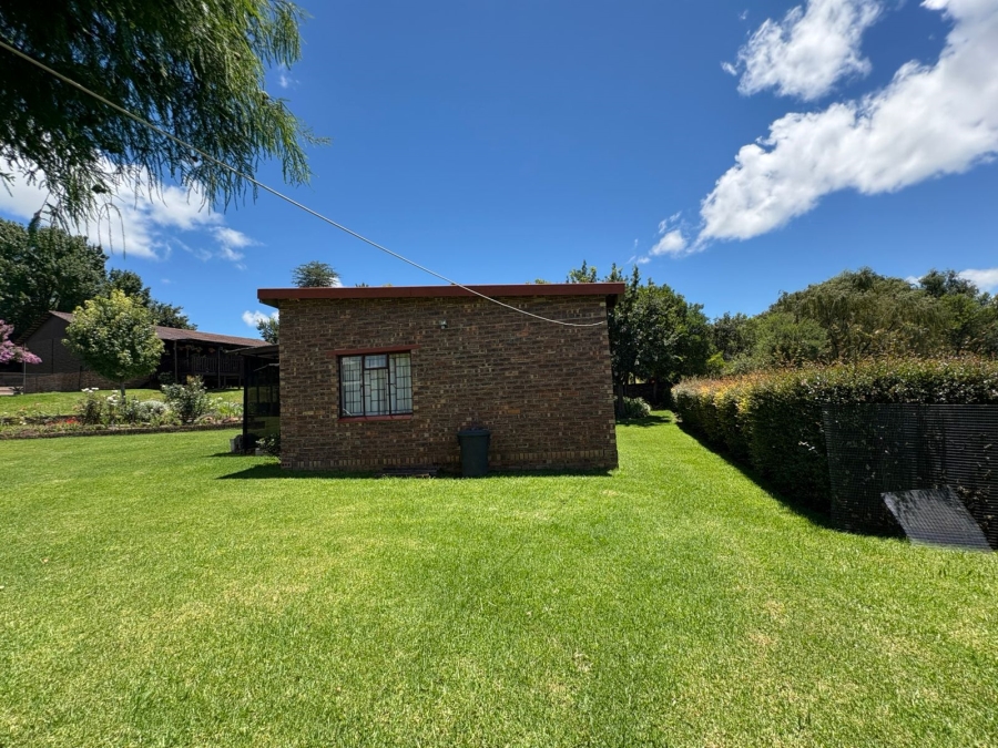 3 Bedroom Property for Sale in Schuinshoogte KwaZulu-Natal
