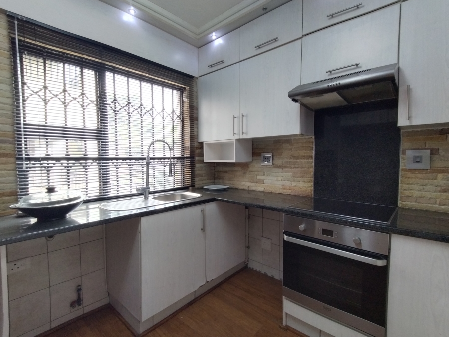 2 Bedroom Property for Sale in Glenwood KwaZulu-Natal