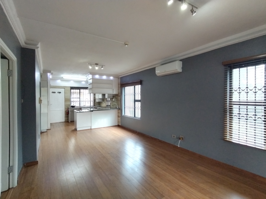 2 Bedroom Property for Sale in Glenwood KwaZulu-Natal