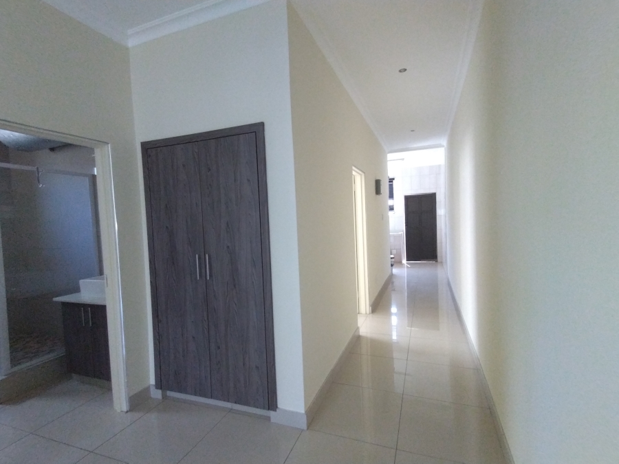 To Let 2 Bedroom Property for Rent in Morningside KwaZulu-Natal