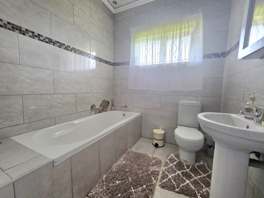 4 Bedroom Property for Sale in Grantham Park KwaZulu-Natal