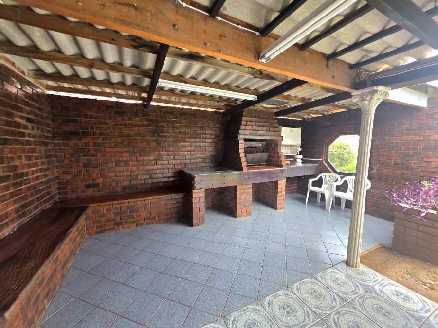 4 Bedroom Property for Sale in Grantham Park KwaZulu-Natal