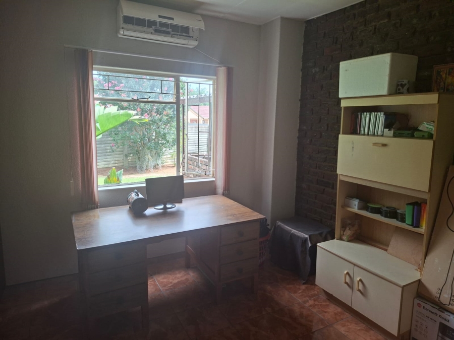 3 Bedroom Property for Sale in Pioneer Park KwaZulu-Natal