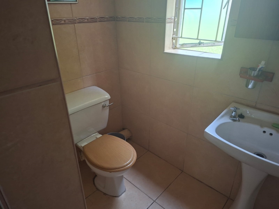 3 Bedroom Property for Sale in Pioneer Park KwaZulu-Natal