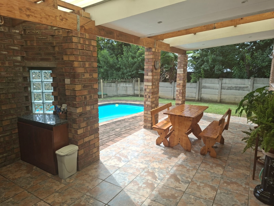 3 Bedroom Property for Sale in Pioneer Park KwaZulu-Natal