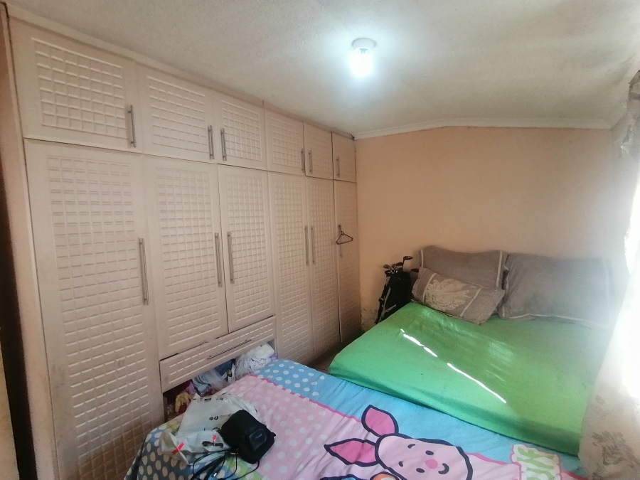 2 Bedroom Property for Sale in KwaMashu K KwaZulu-Natal