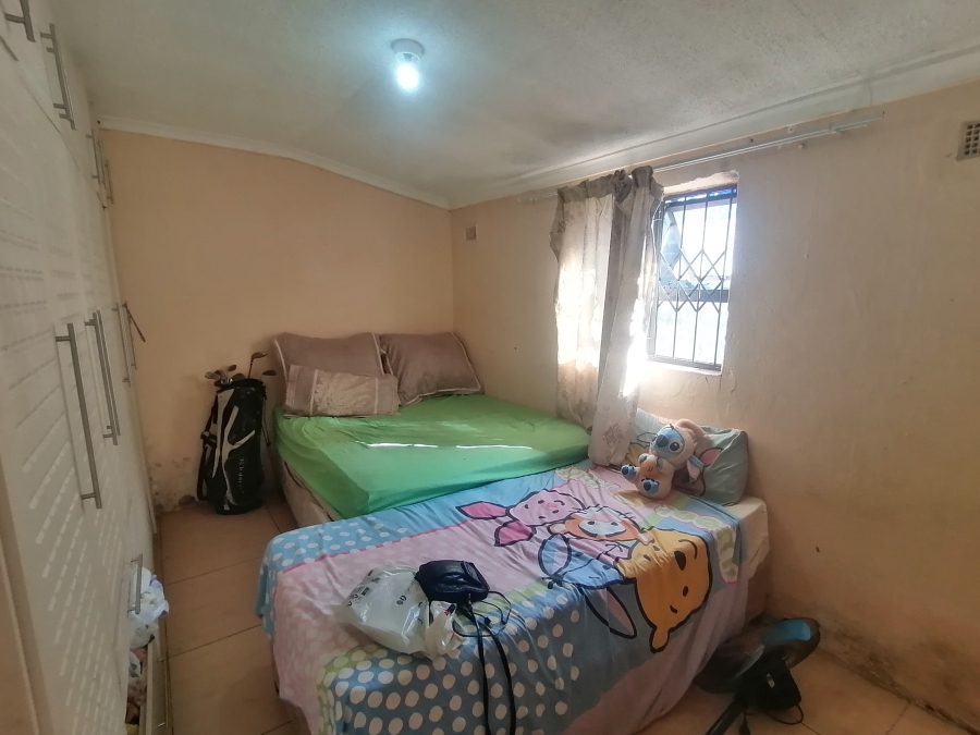 2 Bedroom Property for Sale in KwaMashu K KwaZulu-Natal