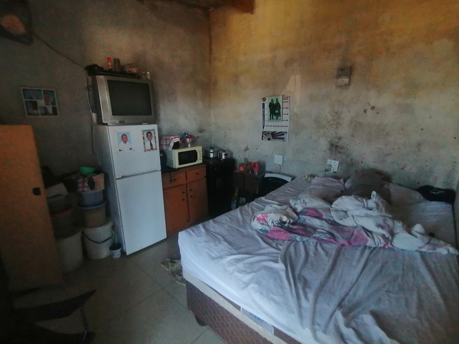 2 Bedroom Property for Sale in KwaMashu K KwaZulu-Natal