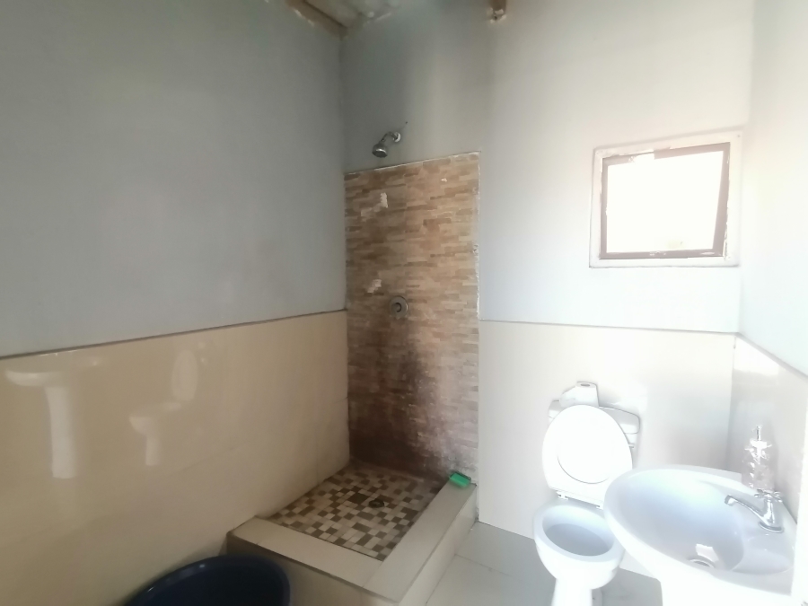 2 Bedroom Property for Sale in KwaMashu K KwaZulu-Natal
