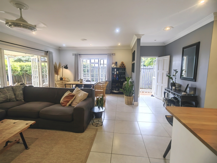 To Let 2 Bedroom Property for Rent in Durban North KwaZulu-Natal