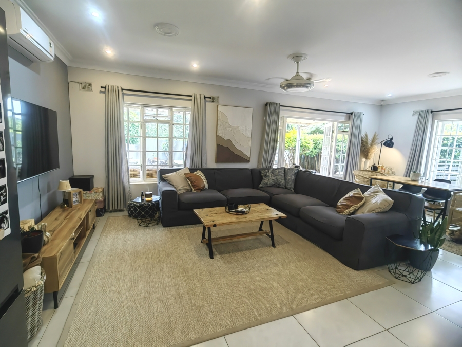 To Let 2 Bedroom Property for Rent in Durban North KwaZulu-Natal