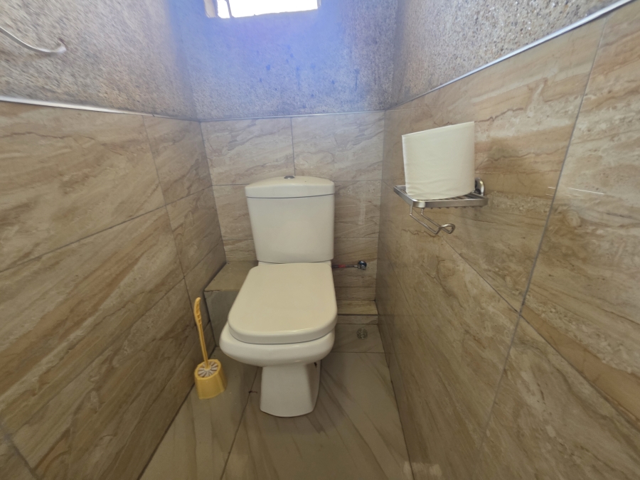 3 Bedroom Property for Sale in Empangeni Central KwaZulu-Natal