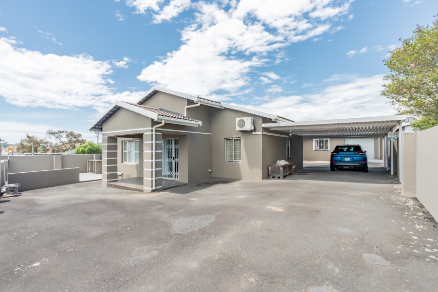 6 Bedroom Property for Sale in Sydenham KwaZulu-Natal