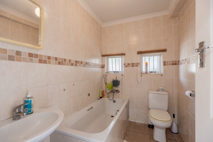 6 Bedroom Property for Sale in Sydenham KwaZulu-Natal