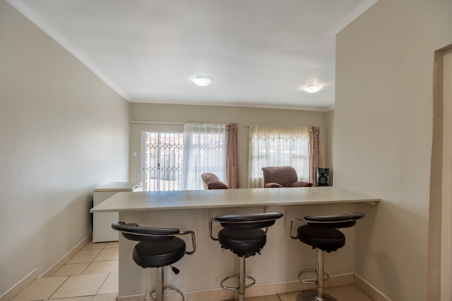 6 Bedroom Property for Sale in Sydenham KwaZulu-Natal