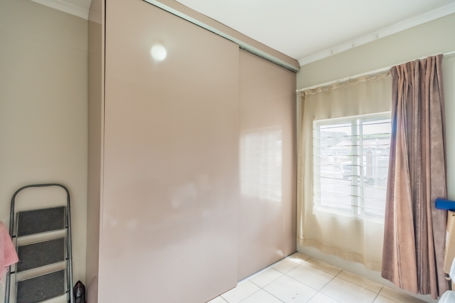 6 Bedroom Property for Sale in Sydenham KwaZulu-Natal