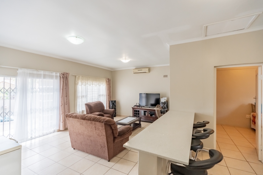 6 Bedroom Property for Sale in Sydenham KwaZulu-Natal