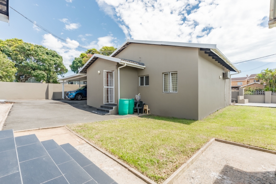 6 Bedroom Property for Sale in Sydenham KwaZulu-Natal