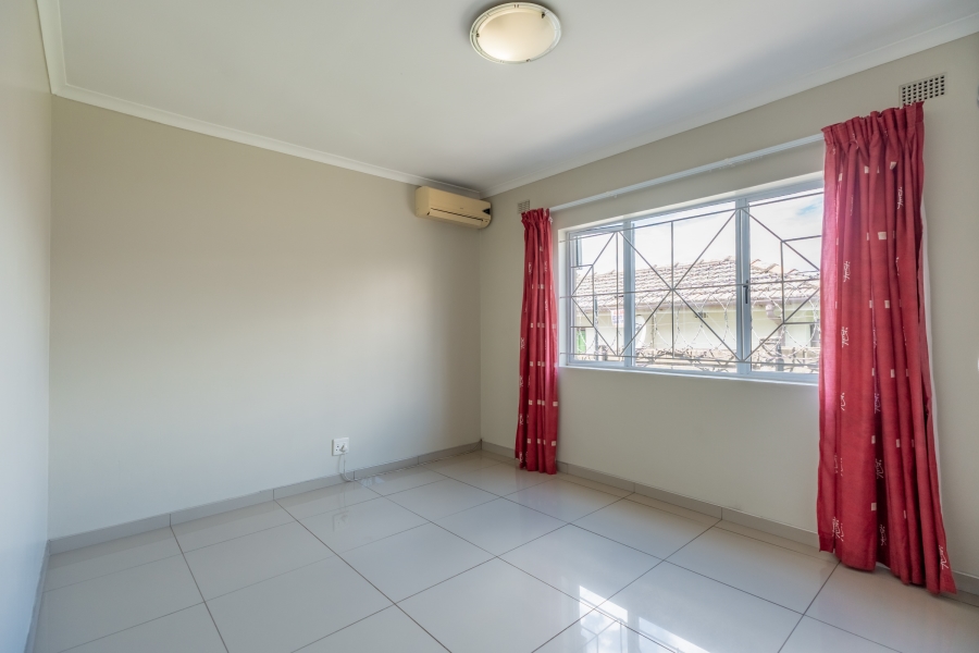 6 Bedroom Property for Sale in Sydenham KwaZulu-Natal