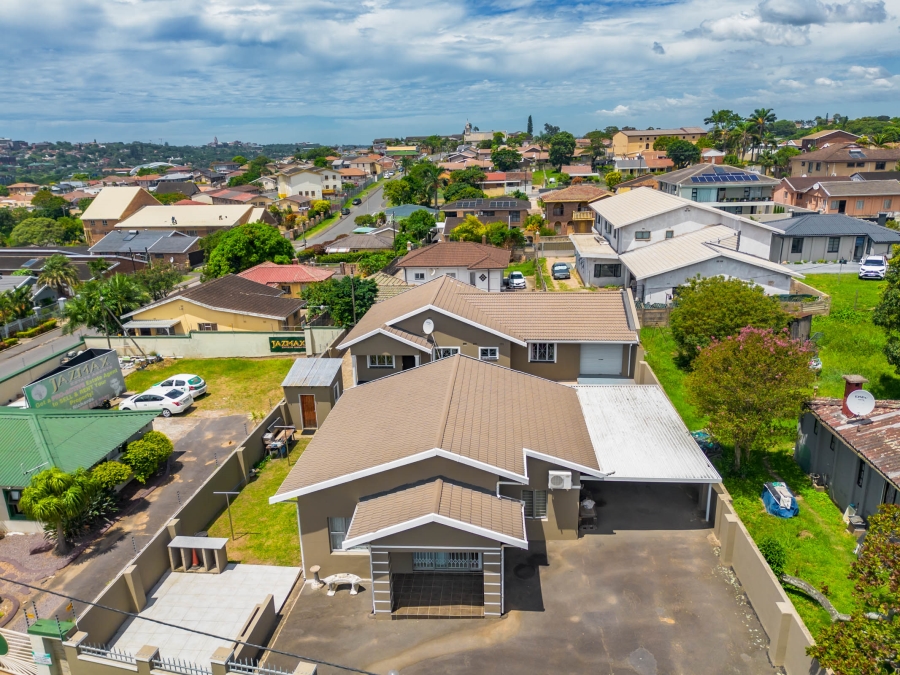 6 Bedroom Property for Sale in Sydenham KwaZulu-Natal