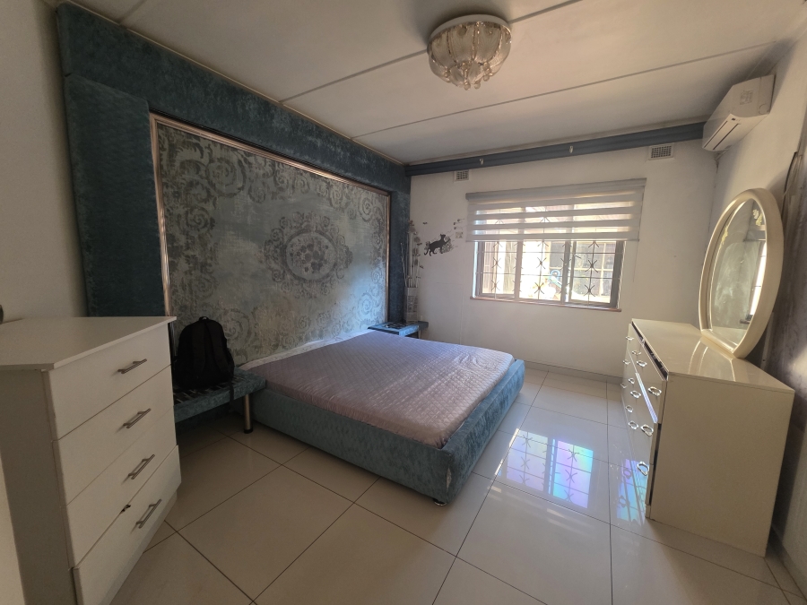 5 Bedroom Property for Sale in Panorama KwaZulu-Natal