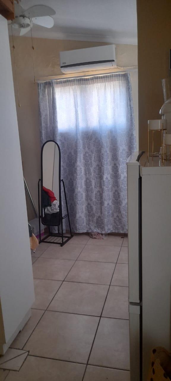 To Let 1 Bedroom Property for Rent in Morningside KwaZulu-Natal
