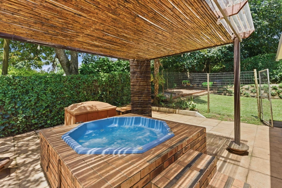 5 Bedroom Property for Sale in Hillcrest Park KwaZulu-Natal