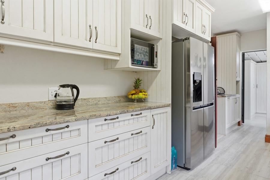 5 Bedroom Property for Sale in Hillcrest Park KwaZulu-Natal