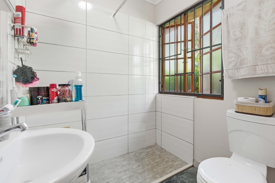 5 Bedroom Property for Sale in Hillcrest Park KwaZulu-Natal