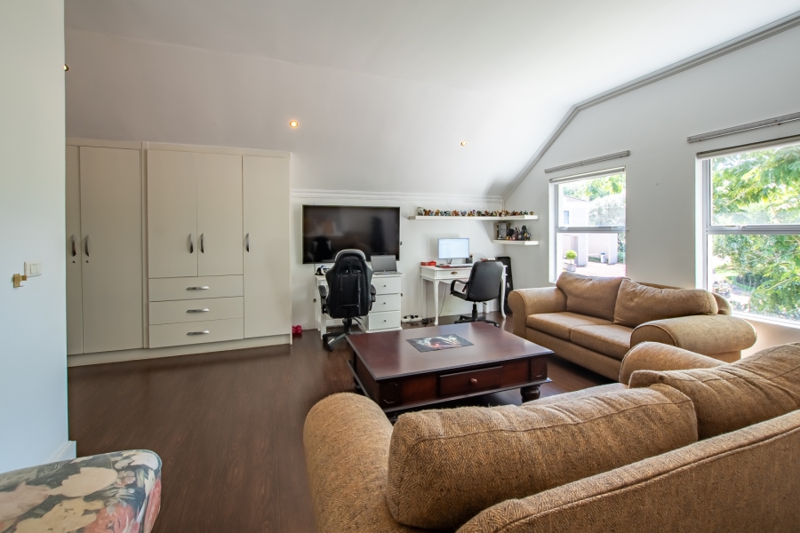 4 Bedroom Property for Sale in Langford Country Estate KwaZulu-Natal