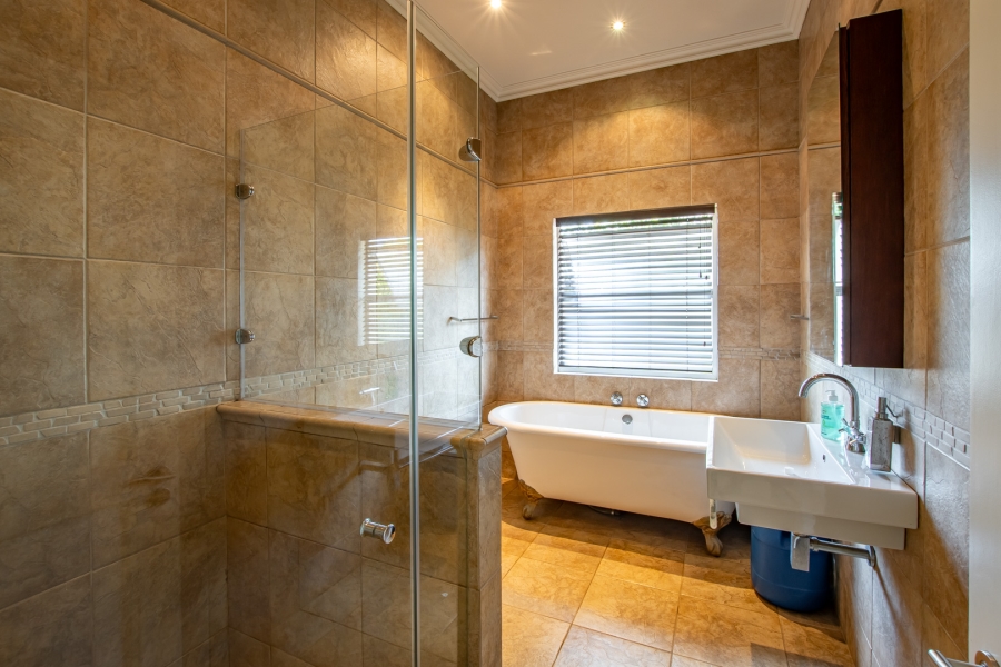 4 Bedroom Property for Sale in Langford Country Estate KwaZulu-Natal