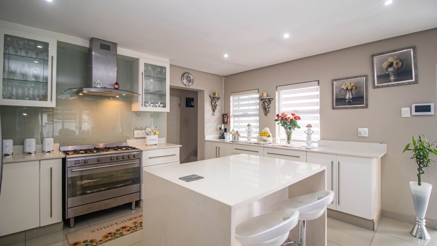 4 Bedroom Property for Sale in Montrose KwaZulu-Natal