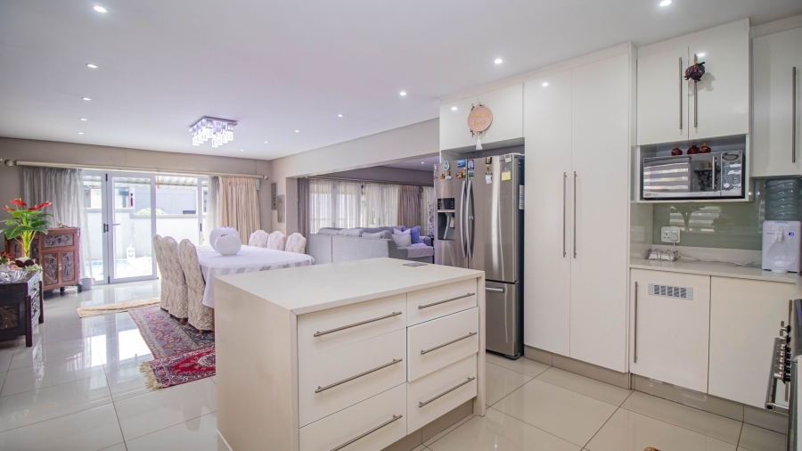 4 Bedroom Property for Sale in Montrose KwaZulu-Natal