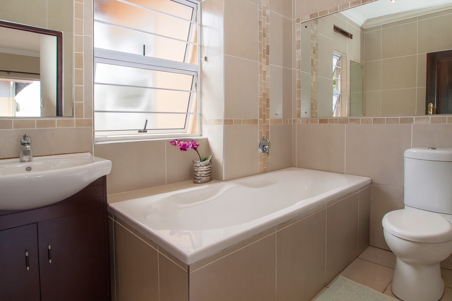 2 Bedroom Property for Sale in Umhlanga Ridge KwaZulu-Natal