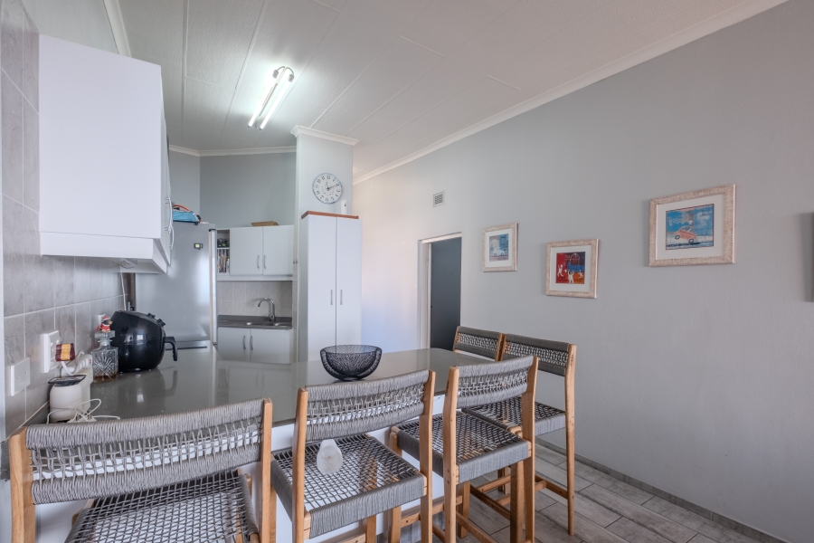 2 Bedroom Property for Sale in Newsel Beach KwaZulu-Natal