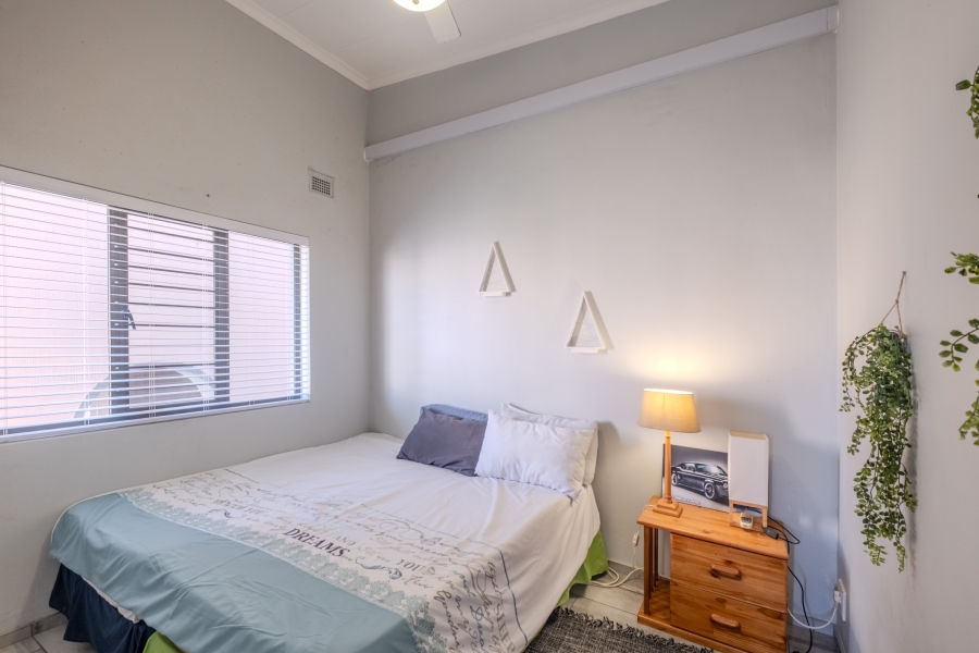 2 Bedroom Property for Sale in Newsel Beach KwaZulu-Natal