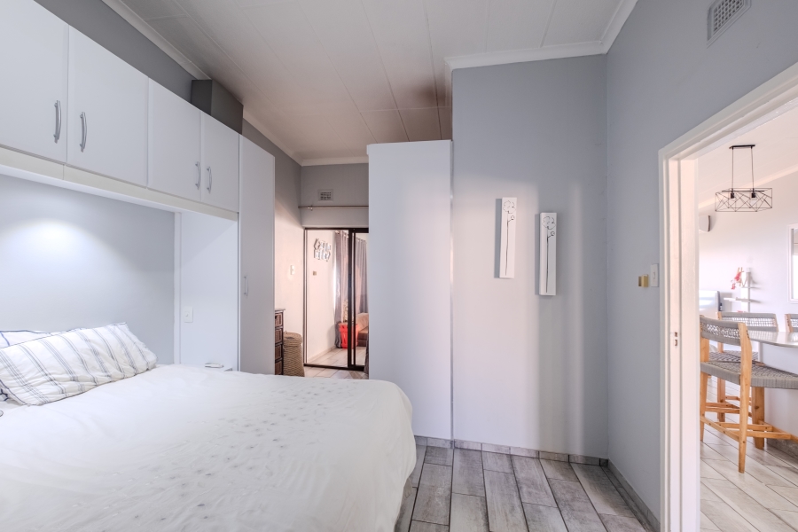 2 Bedroom Property for Sale in Newsel Beach KwaZulu-Natal