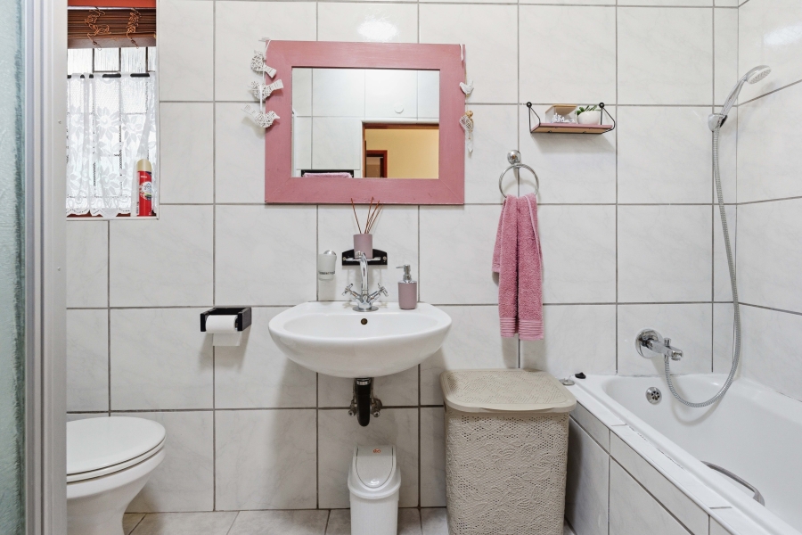 3 Bedroom Property for Sale in Astra Park KwaZulu-Natal