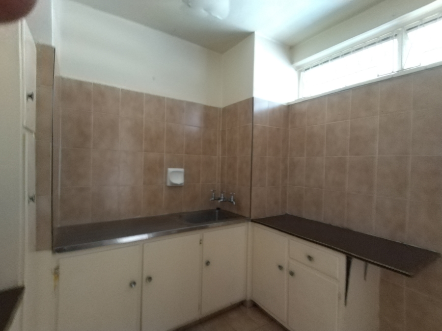 2 Bedroom Property for Sale in Durban Central KwaZulu-Natal