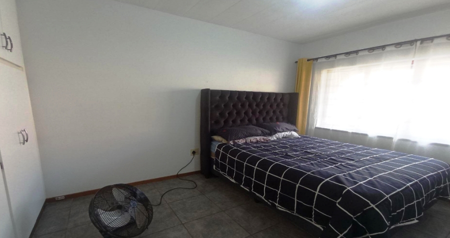 1 Bedroom Property for Sale in Scottsville KwaZulu-Natal