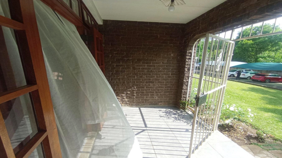 1 Bedroom Property for Sale in Scottsville KwaZulu-Natal