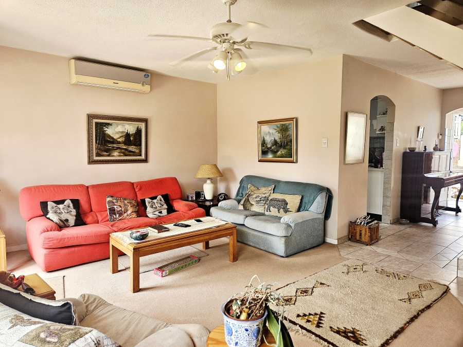 3 Bedroom Property for Sale in Sherwood KwaZulu-Natal