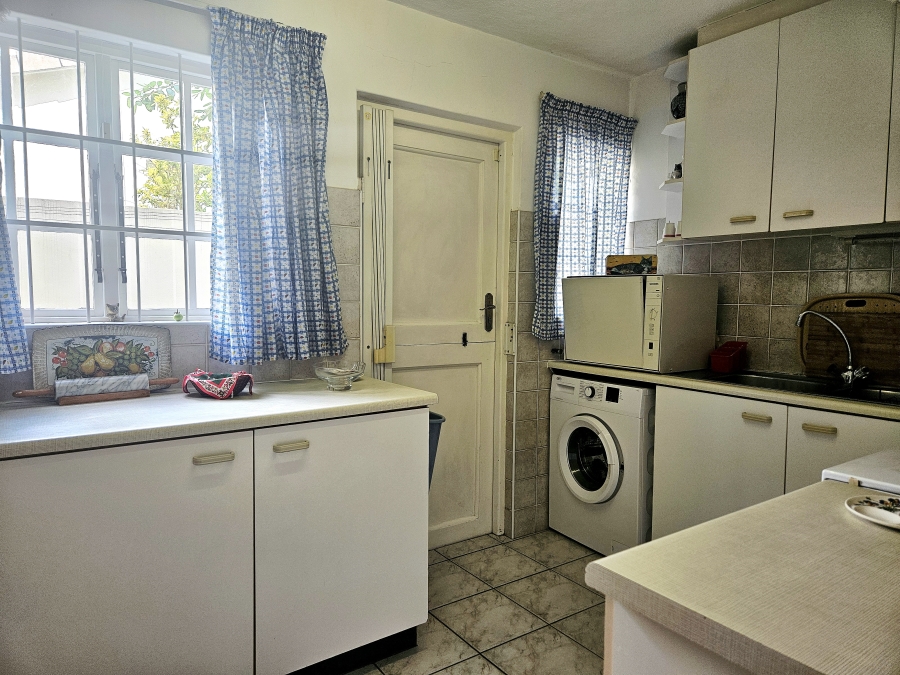 3 Bedroom Property for Sale in Sherwood KwaZulu-Natal