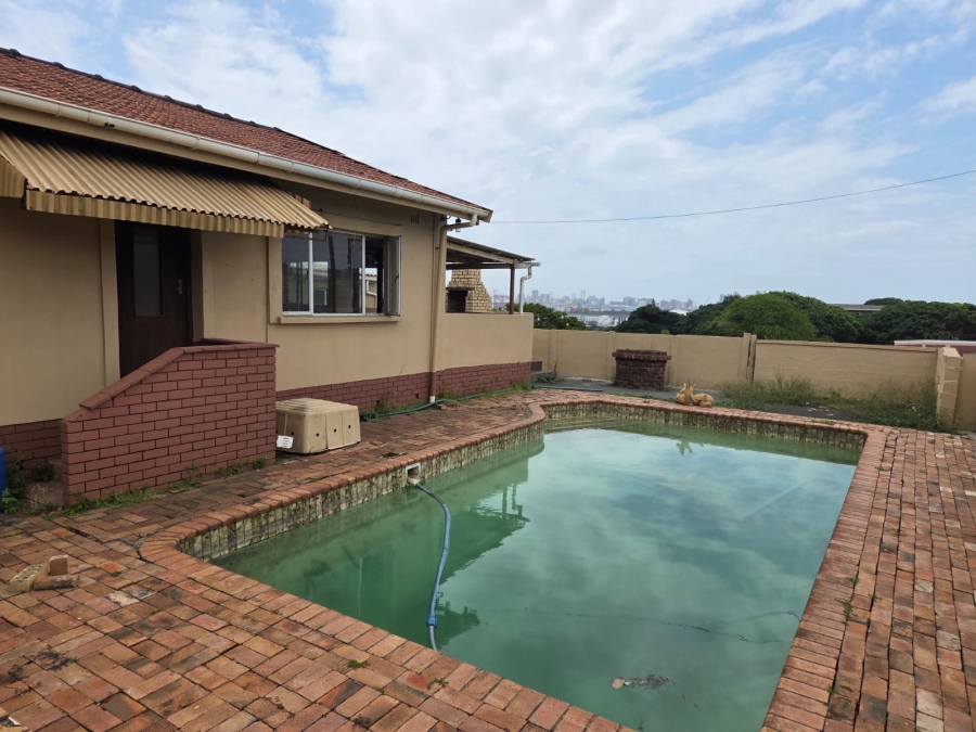 7 Bedroom Property for Sale in Bluff KwaZulu-Natal