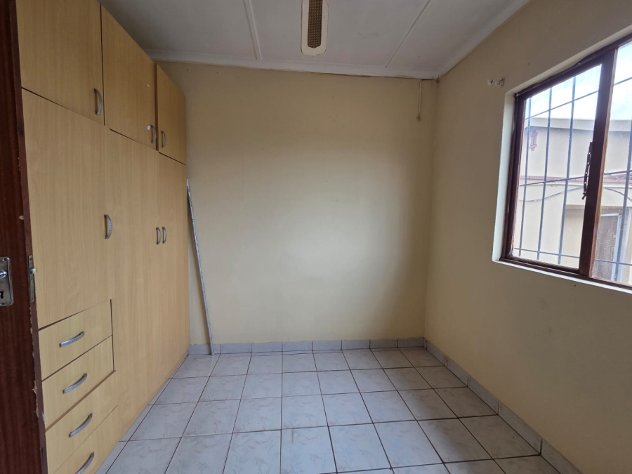 7 Bedroom Property for Sale in Bluff KwaZulu-Natal