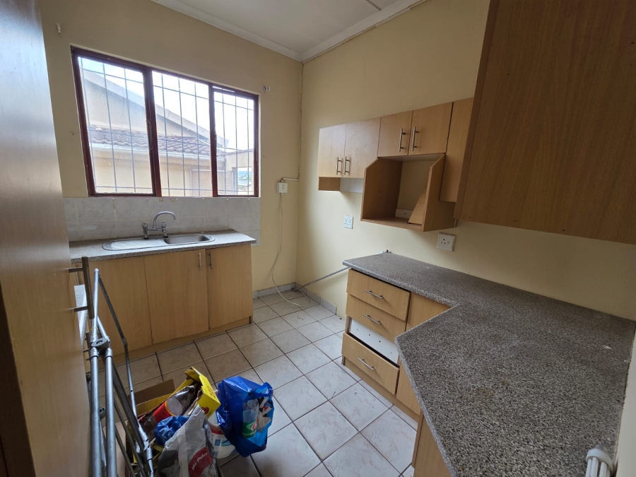 7 Bedroom Property for Sale in Bluff KwaZulu-Natal