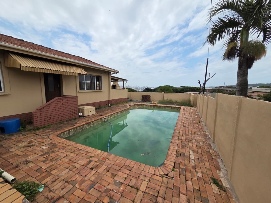 7 Bedroom Property for Sale in Bluff KwaZulu-Natal