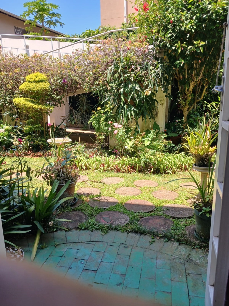 1 Bedroom Property for Sale in Glenwood KwaZulu-Natal